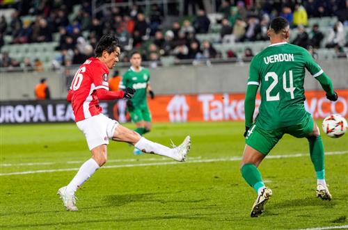 Locals vs AZ Alkmaar